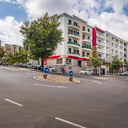 Barreiros III By An Island Apart Funchal (Madeira) Exterior foto
